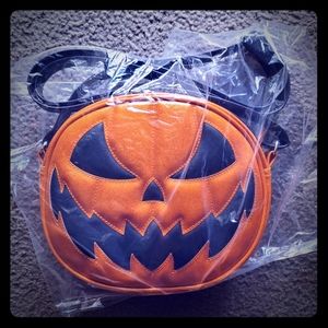Love Pain and Stitches Pumpkin Kult purse